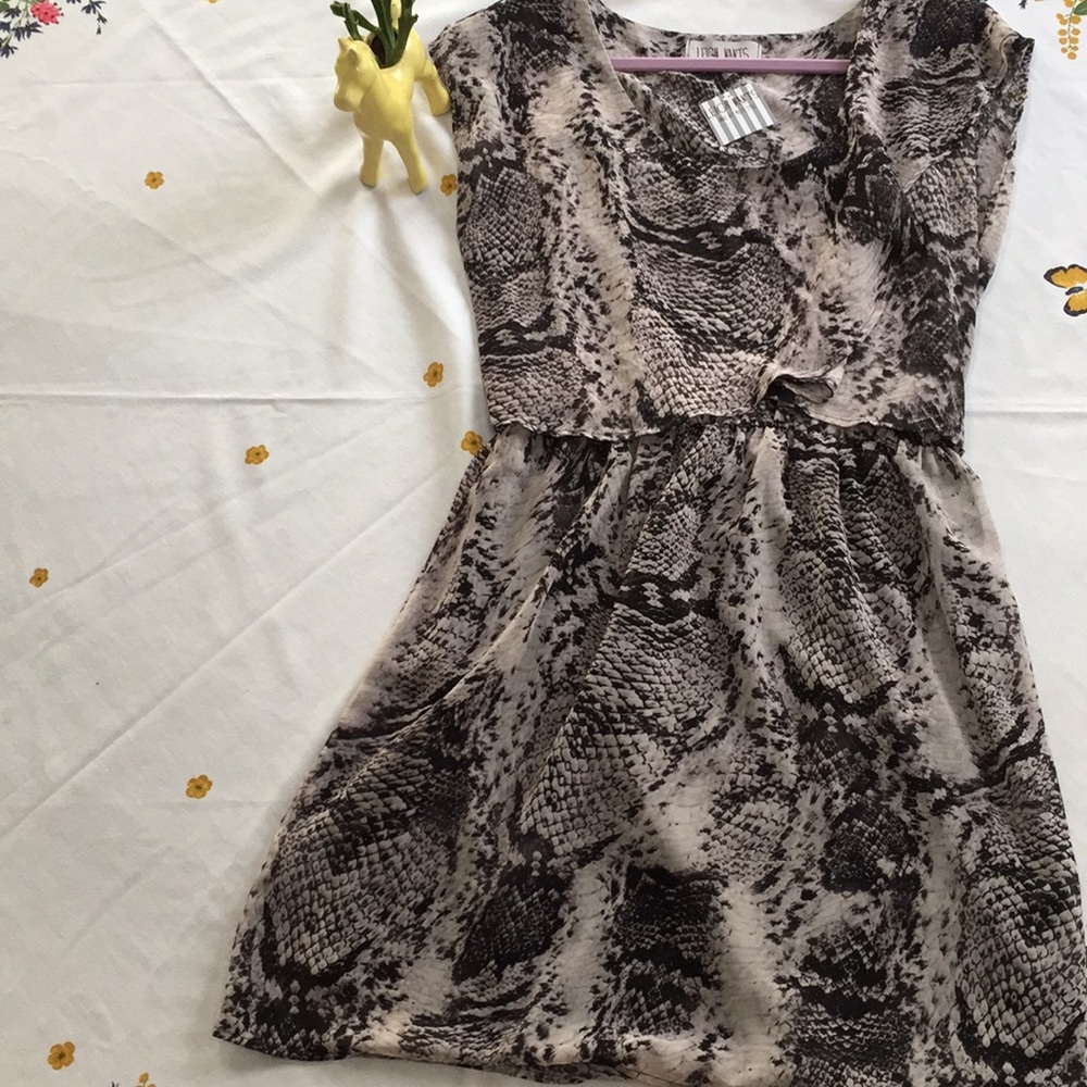 Leigh Nants brand snakeskin print dress, Size Large. New With Tags.